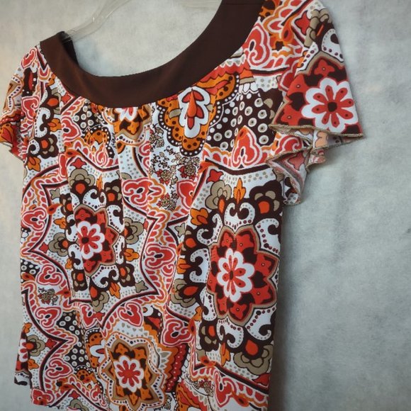 AGB Woman 2X Floral Blouse - Picture 7 of 8